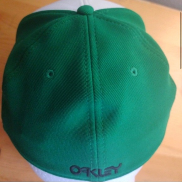 Oakley Frogskin Hat fitted flex fit cap sunglasses brand EUC - Picture 4 of 7